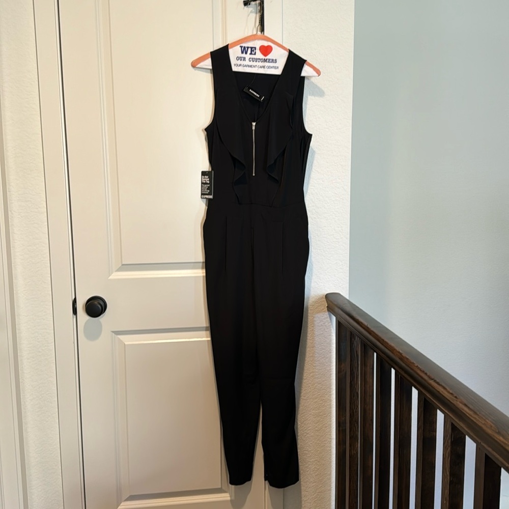 Women’s Express size 4 black jumper